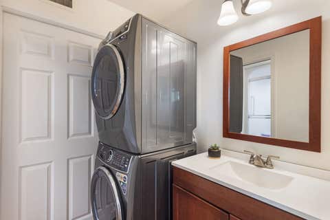 Tiny photo for 301 Ambria Drive, Mundelein, IL 60060 (MLS # 12721464)