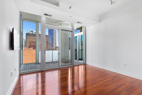 Tiny photo for Chicago, IL 60611 (MLS # 12445591)