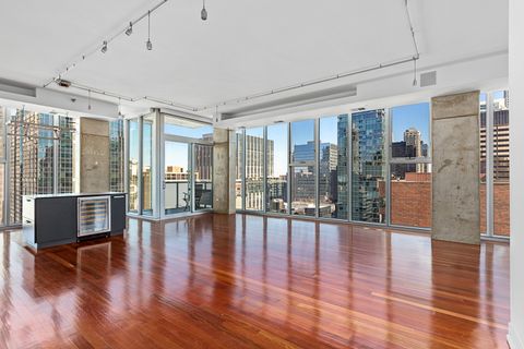 Tiny photo for Chicago, IL 60611 (MLS # 12445591)