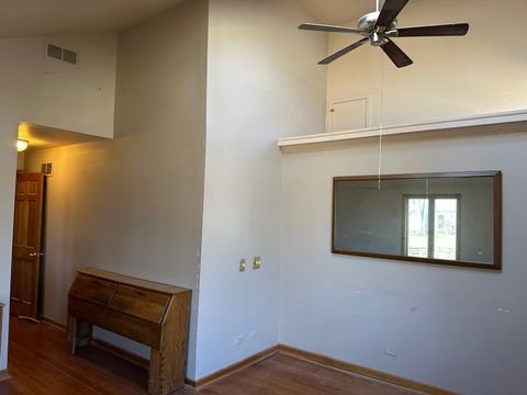 Tiny photo for 263 Biltmore Drive, North Barrington, IL 60010 (MLS # 12473520)