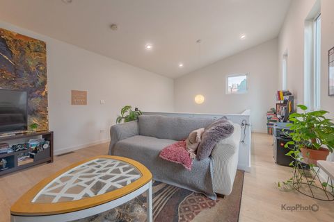 Tiny photo for 2828 W Wilcox Street, Chicago, IL 60612 (MLS # 12525431)