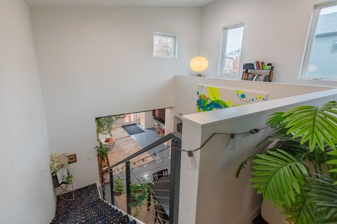 Tiny photo for 2828 W Wilcox Street, Chicago, IL 60612 (MLS # 12525431)