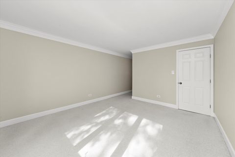 Tiny photo for 7100 W 95th Street #312, Oak Lawn, IL 60453 (MLS # 12513751)