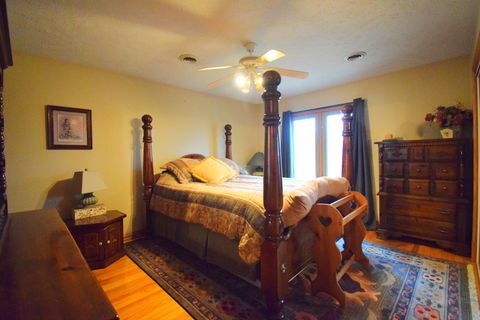 Tiny photo for 12863 Bowling Alley Road, Benton, IL 62812 (MLS # 12548758)