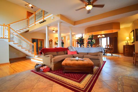 Tiny photo for 12863 Bowling Alley Road, Benton, IL 62812 (MLS # 12548758)