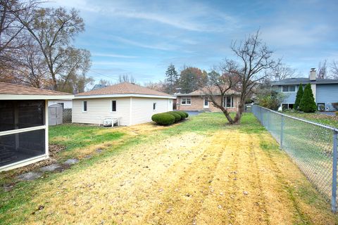 Tiny photo for 136 S Wisconsin Avenue, Villa Park, IL 60181 (MLS # 12522038)