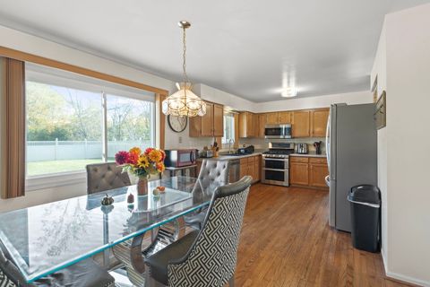 Tiny photo for 22403 Millard Avenue, Richton Park, IL 60471 (MLS # 12512902)