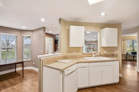 Tiny photo for 1668 Chatsford Court #1, Bartlett, IL 60103 (MLS # 12535639)