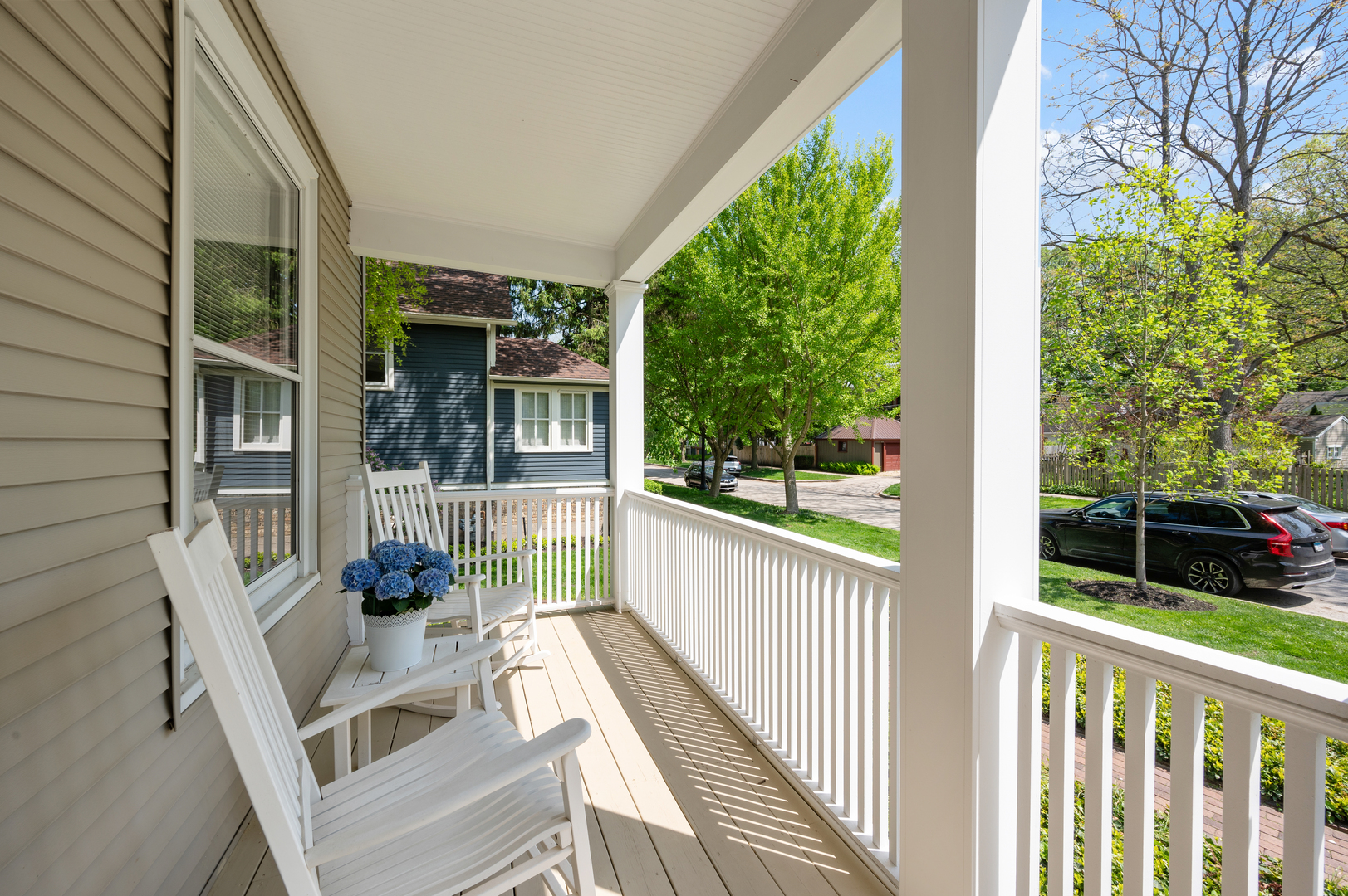 1319 Leonard Place