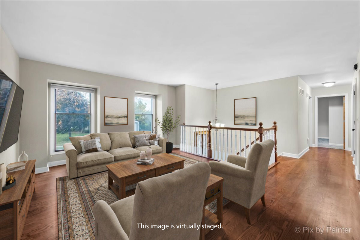 Roselle, Illinois 60172, United States, 3 Bedrooms Bedrooms, ,2 BathroomsBathrooms,Residential,Active,239133