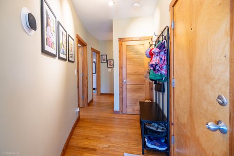 Tiny photo for 1231 W Greenleaf Avenue #2, Chicago, IL 60626 (MLS # 12623386)