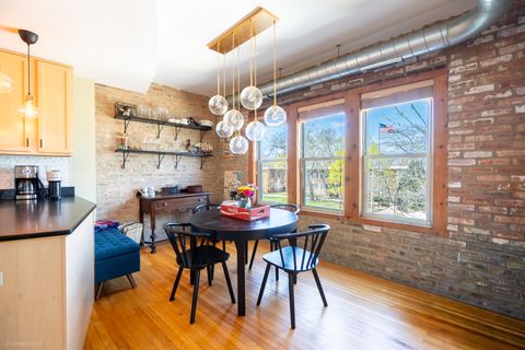 Tiny photo for 1231 W Greenleaf Avenue #2, Chicago, IL 60626 (MLS # 12623386)