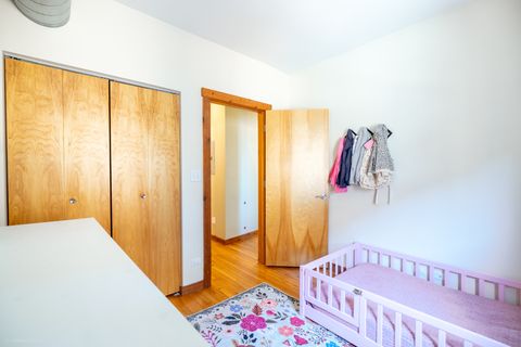 Tiny photo for 1231 W Greenleaf Avenue #2, Chicago, IL 60626 (MLS # 12623386)