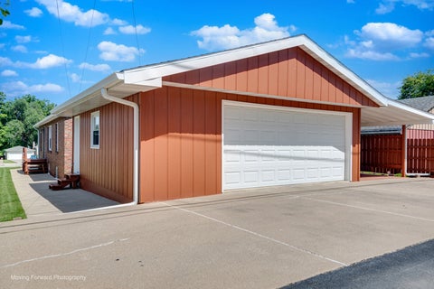 Tiny photo for 1703 Cora Street, Crest Hill, IL 60403 (MLS # 12684055)