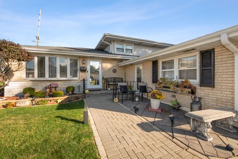 Photo of 10317 Lacrosse Avenue, Oak Lawn, IL 60453 (MLS # 12503326)