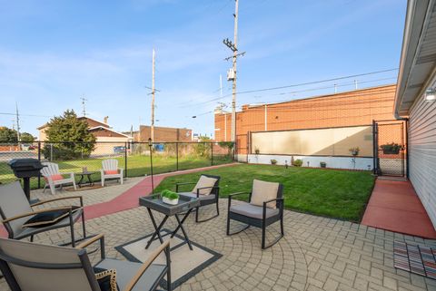 Tiny photo for 10317 Lacrosse Avenue, Oak Lawn, IL 60453 (MLS # 12503326)