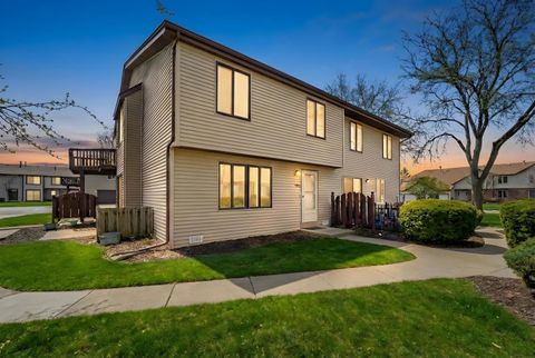 Tiny photo for 1729 Cedarbrook Court, Sycamore, IL 60178 (MLS # 12570310)