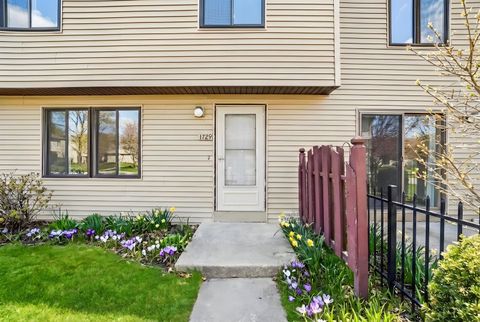 Tiny photo for 1729 Cedarbrook Court, Sycamore, IL 60178 (MLS # 12570310)