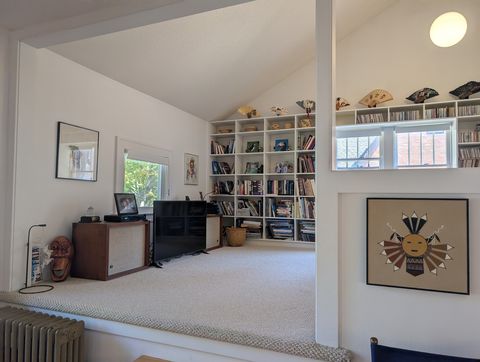 Tiny photo for 909 W Union Street, Champaign, IL 61821 (MLS # 12396353)