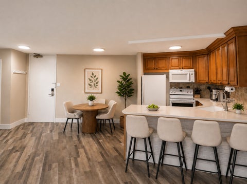 Tiny photo for 6833 N Kedzie Avenue #1009, Chicago, IL 60645 (MLS # 12745889)