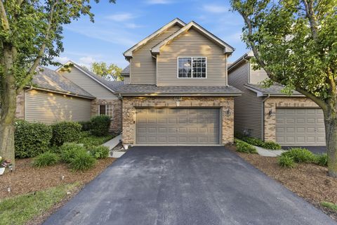 Photo of 1447 Mackenzie Lane, Elgin, IL 60120 (MLS # 12670756)