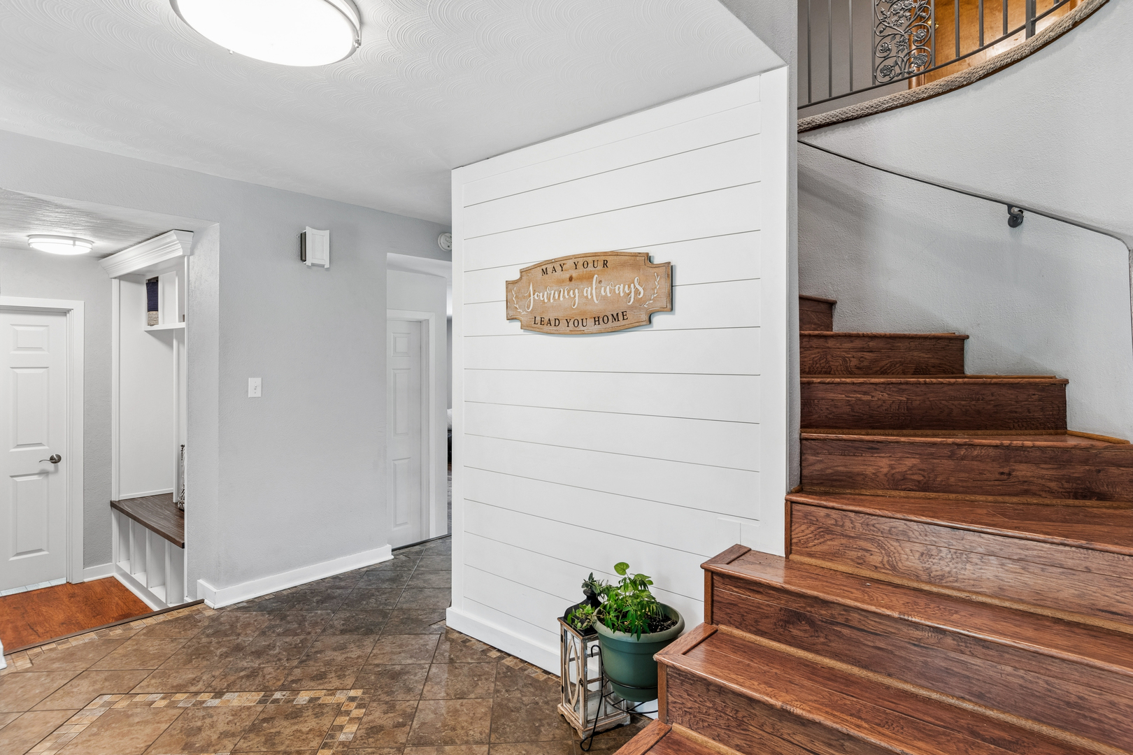 3225 Randy Road