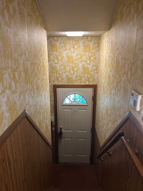 Tiny photo for 7030 N Ionia Avenue, Chicago, IL 60646 (MLS # 12703847)