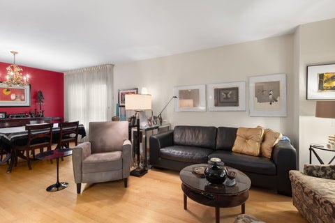 Tiny photo for 7030 N Ionia Avenue, Chicago, IL 60646 (MLS # 12703847)