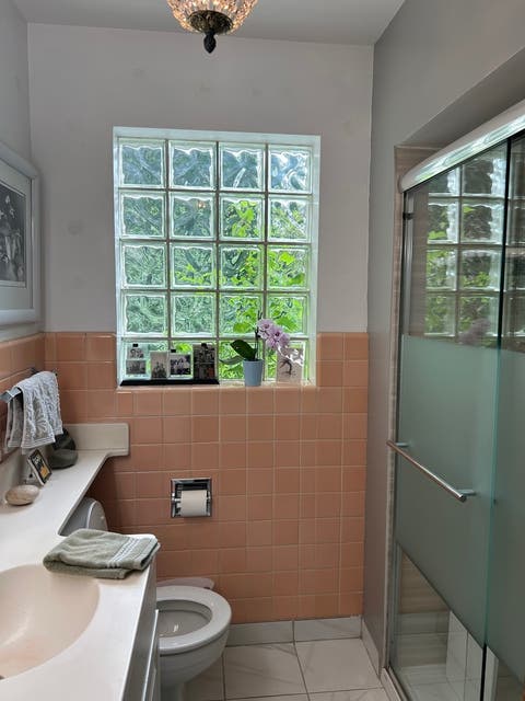 Tiny photo for 7030 N Ionia Avenue, Chicago, IL 60646 (MLS # 12703847)