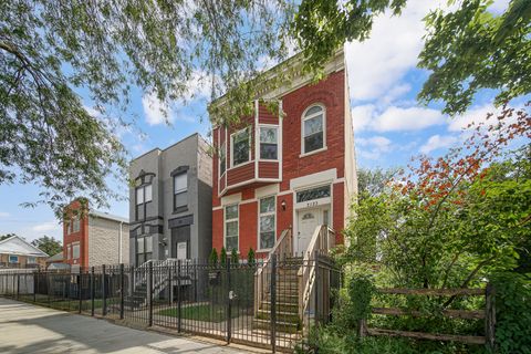 Tiny photo for 2123 W Adams Street, Chicago, IL 60612 (MLS # 12447878)