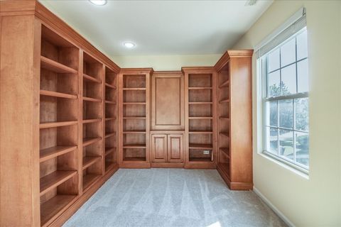 Tiny photo for 2306 Reflections Drive, Aurora, IL 60502 (MLS # 12507367)