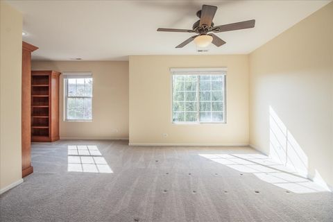 Tiny photo for 2306 Reflections Drive, Aurora, IL 60502 (MLS # 12507367)