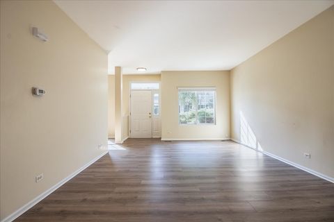 Tiny photo for 2306 Reflections Drive, Aurora, IL 60502 (MLS # 12507367)