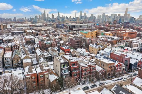 Tiny photo for 1251 N Bosworth Avenue #3, Chicago, IL 60642 (MLS # 12554766)