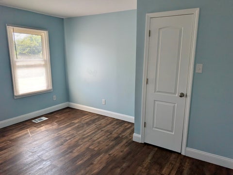 Tiny photo for 1417 S Ledford Street, Harrisburg, IL 62946 (MLS # 12762937)