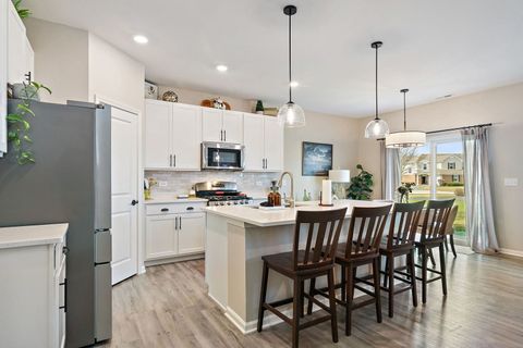 Tiny photo for 1204 Draper Road, McHenry, IL 60050 (MLS # 12604880)