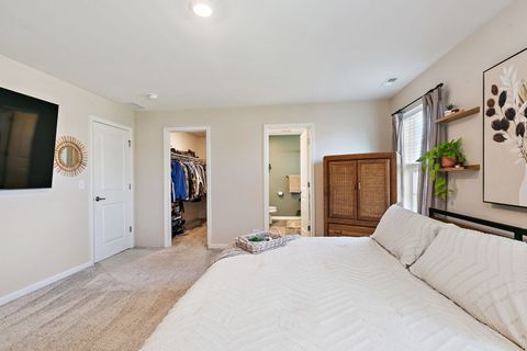 Tiny photo for 1204 Draper Road, McHenry, IL 60050 (MLS # 12604880)