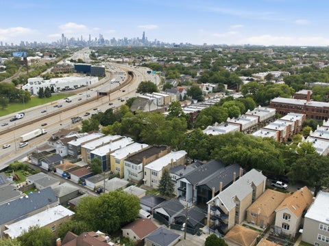 Tiny photo for 3644 W Cornelia Avenue #2, Chicago, IL 60618 (MLS # 12597150)