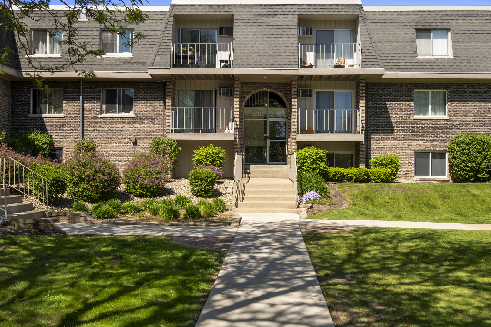 838 Jonathan Court 305