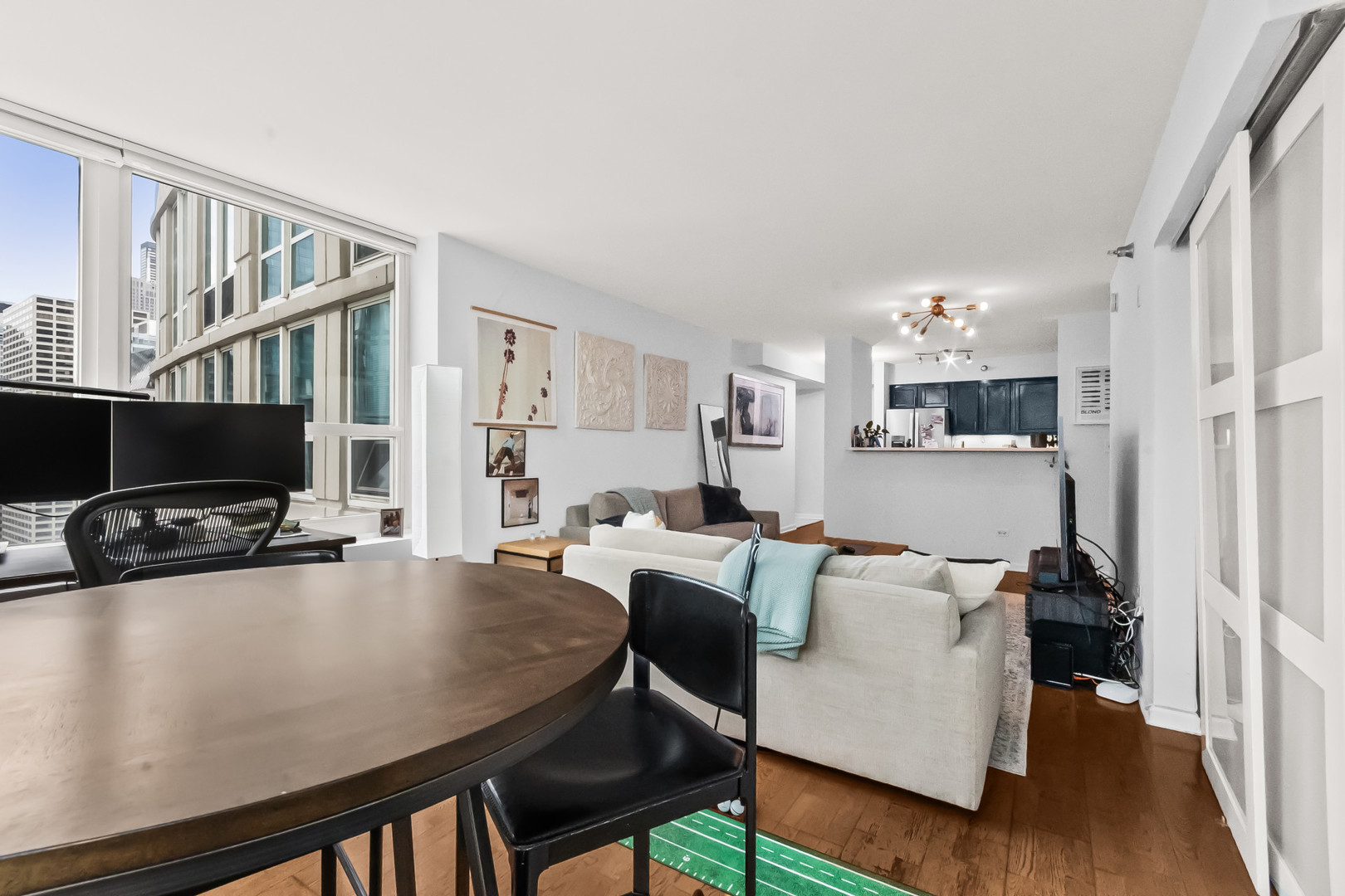 345 N LASALLE Street 2405