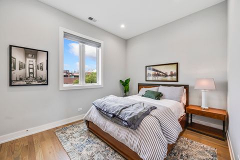 Tiny photo for 1310 N Cleveland Avenue #3, Chicago, IL 60610 (MLS # 12491941)