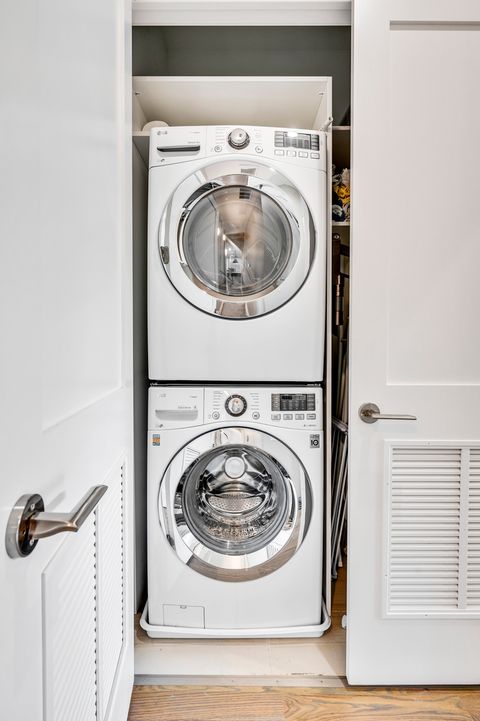 Tiny photo for 1310 N Cleveland Avenue #3, Chicago, IL 60610 (MLS # 12491941)
