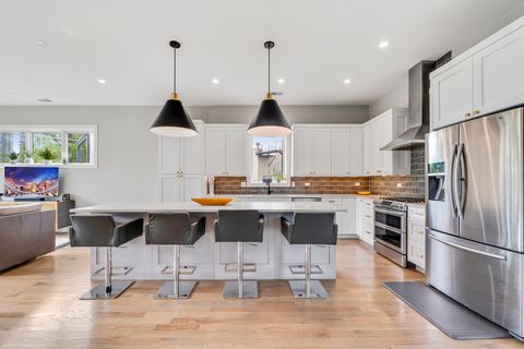 Tiny photo for 1310 N Cleveland Avenue #3, Chicago, IL 60610 (MLS # 12491941)