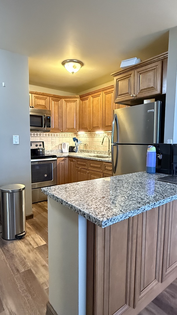 4250 N Marine Drive 1205