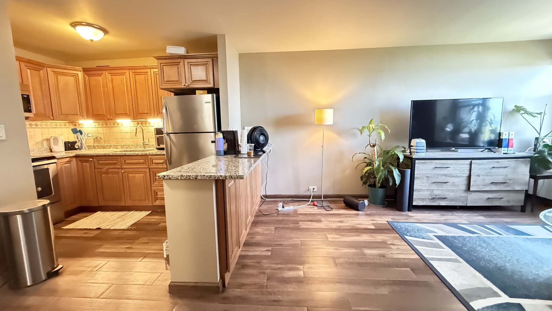 4250 N Marine Drive 1205