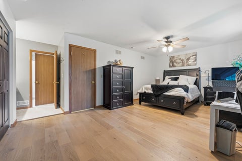 Tiny photo for 5 W Pheasant Trail #05, Lake In The Hills, IL 60156 (MLS # 12761127)