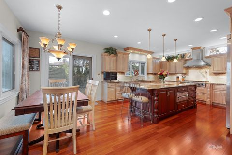 Tiny photo for 501 Bonnie Brae Avenue, Itasca, IL 60143 (MLS # 12524464)