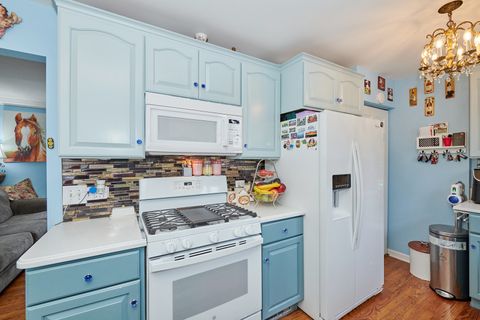 Tiny photo for 1881 ORCHARD Street, Des Plaines, IL 60018 (MLS # 12597787)