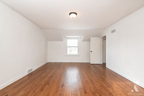 Tiny photo for 6908 N Mendota Avenue, Chicago, IL 60646 (MLS # 12556613)