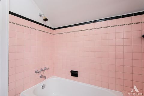 Tiny photo for 6908 N Mendota Avenue, Chicago, IL 60646 (MLS # 12556613)